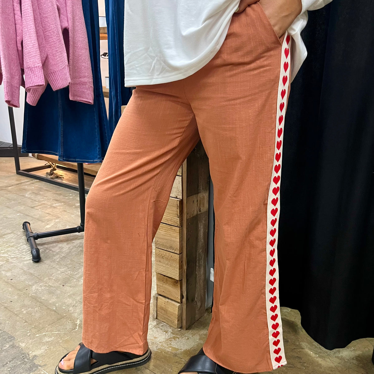 Adi Heart Pants - Rust